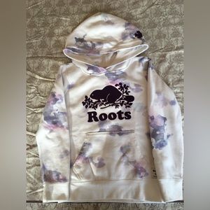 Roots kids tie dye hoodie. Worn a handful of times. EUC.